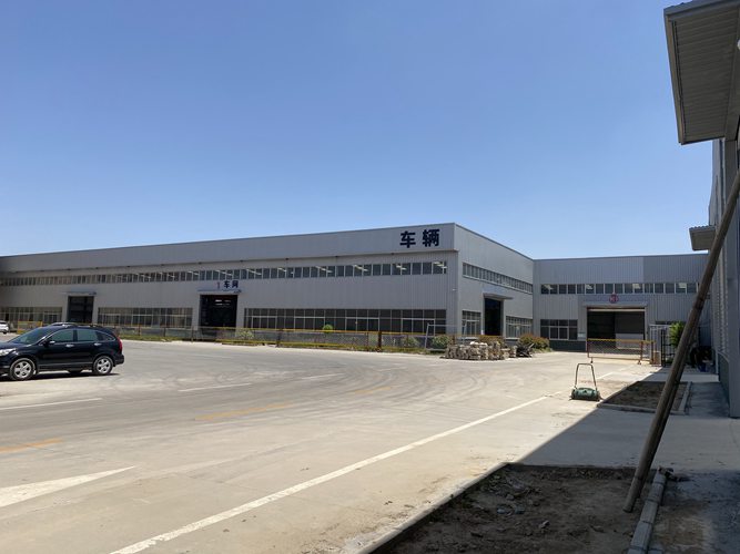 半掛車廠房場景